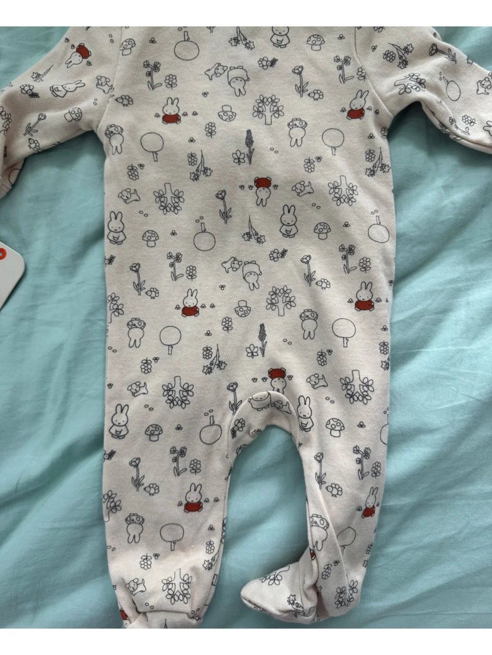 NWT miffy onesie footie with matching beanie sz Newborn